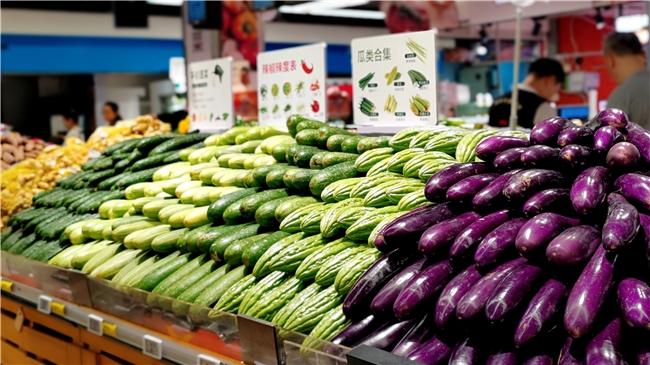 十八载街坊情焕新延续，华润万家客村店重装启幕