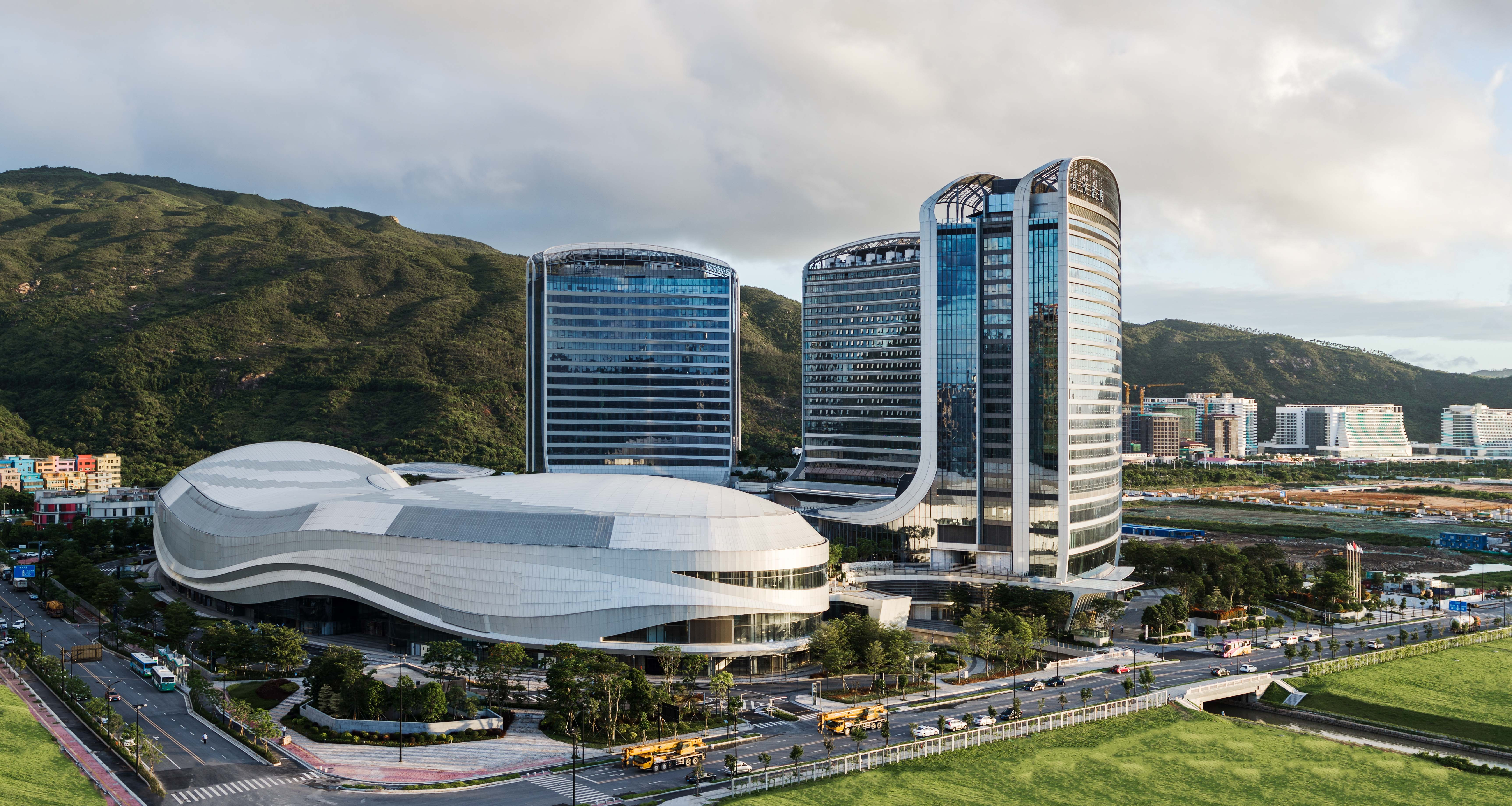 wide outside (10).jpg